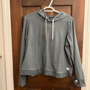 NWOT Vuori Womens Halo Essential Hoodie